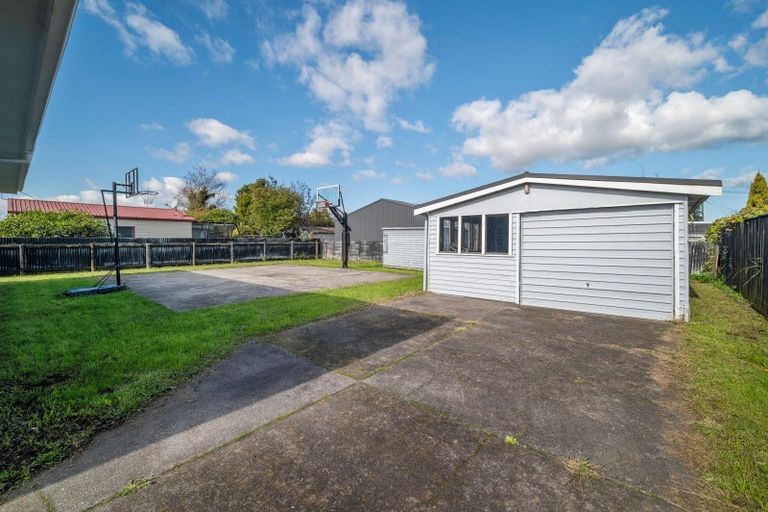 Photo of property in 20 Fenruss Street, Fairy Springs, Rotorua, 3015