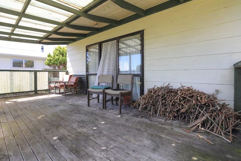 Photo of property in 20 Sequoia Crescent, Owhata, Rotorua, 3010