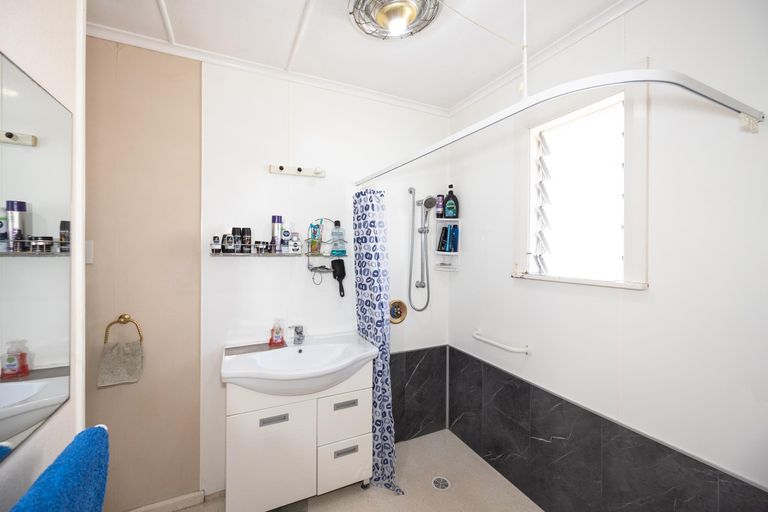 Photo of property in 19 Dart Street, Oamaru North, Oamaru, 9400