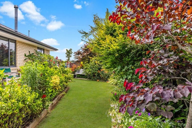 Photo of property in 5 Kilountain Place, Kerikeri, 0230