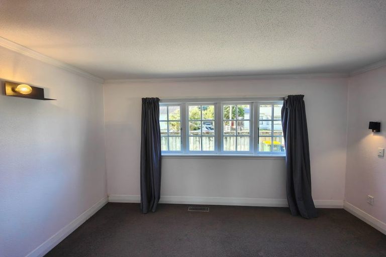 Photo of property in 12 Hume Street, Alicetown, Lower Hutt, 5010