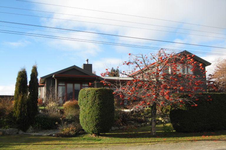 Photo of property in 149 Beacon Point Road, Wanaka, 9305