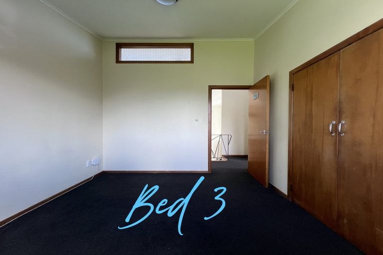 Photo of property in 15 Edgewater Drive, Pakuranga, Auckland, 2010