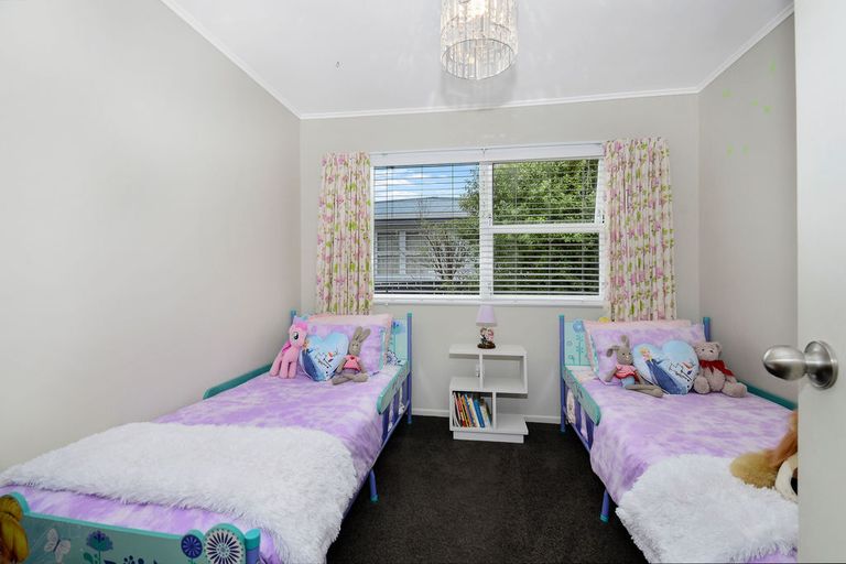 Photo of property in 57 Tatariki Street, Rosehill, Papakura, 2113