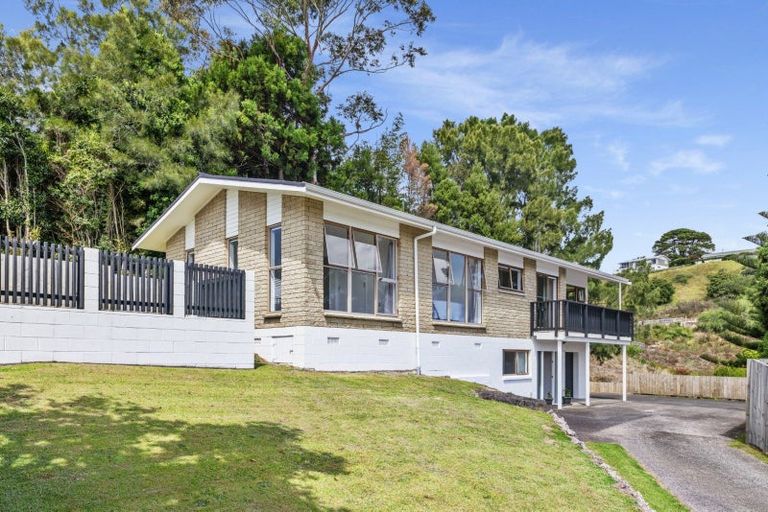 Photo of property in 16 Graham Place, Bellevue, Tauranga, 3110