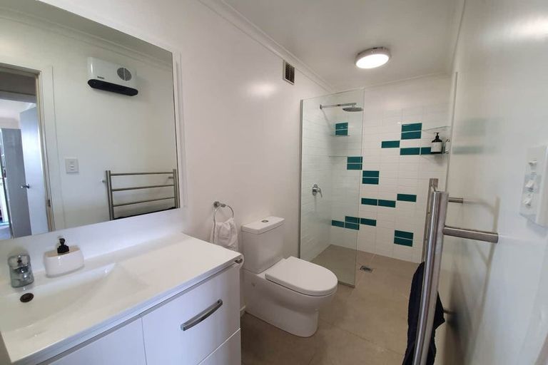 Photo of property in 27 View Road, Houghton Bay, Wellington, 6023