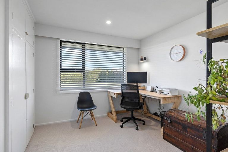 Photo of property in 211 Waikuku Beach Road, Waikuku, Rangiora, 7473