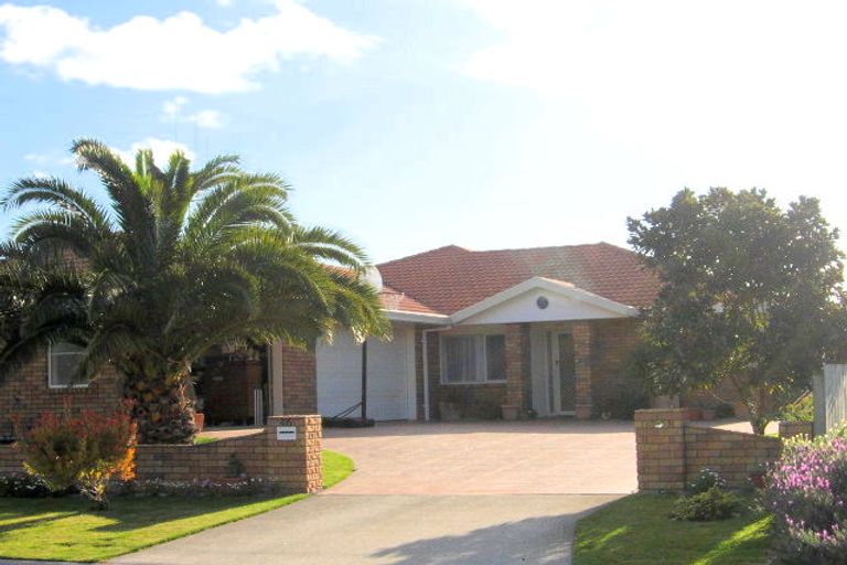 Photo of property in 46 Beachlands Place, Papamoa Beach, Papamoa, 3118