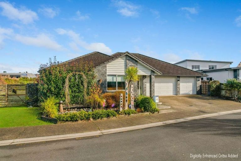 Photo of property in 42 Double Bay Road, Pyes Pa, Tauranga, 3112