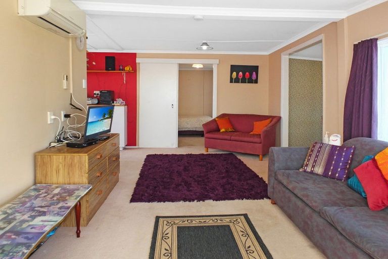 Photo of property in 41 Edinburgh Terrace, Foxton Beach, Foxton, 4815