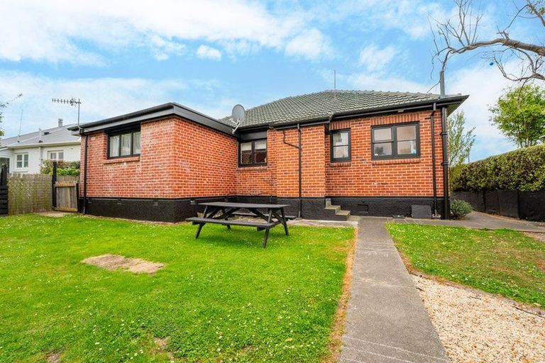 Photo of property in 214 Selwyn Street, Marchwiel, Timaru, 7910