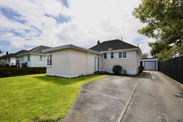 Photo of property in 25 Manchester Street, Takaro, Palmerston North, 4412