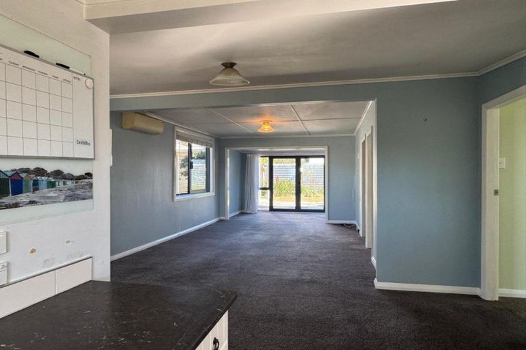 Photo of property in 16 Collison Terrace, Haumoana, 4102