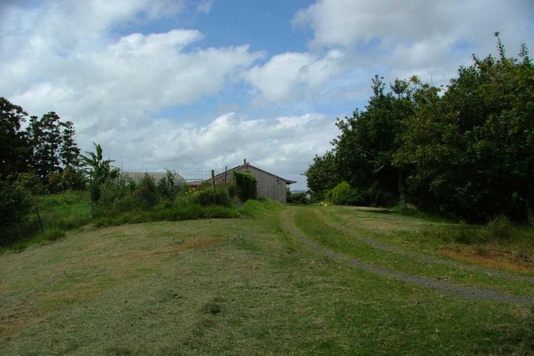 Photo of property in 882 South Head Road, South Head, Helensville, 0874