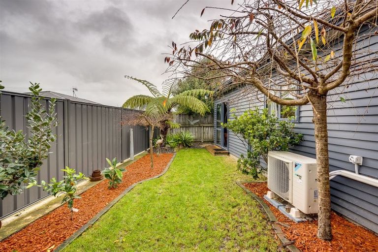 Photo of property in 82a Murphy Road, Taradale, Napier, 4112