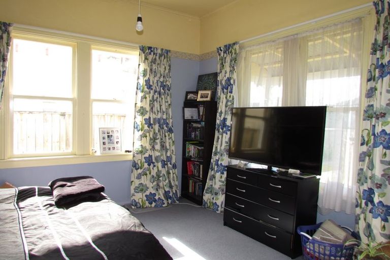 Photo of property in 77 Lincoln Road, Masterton, 5810