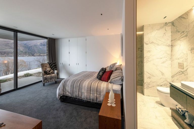 Photo of property in 4 Bay Rise, Wanaka, 9305