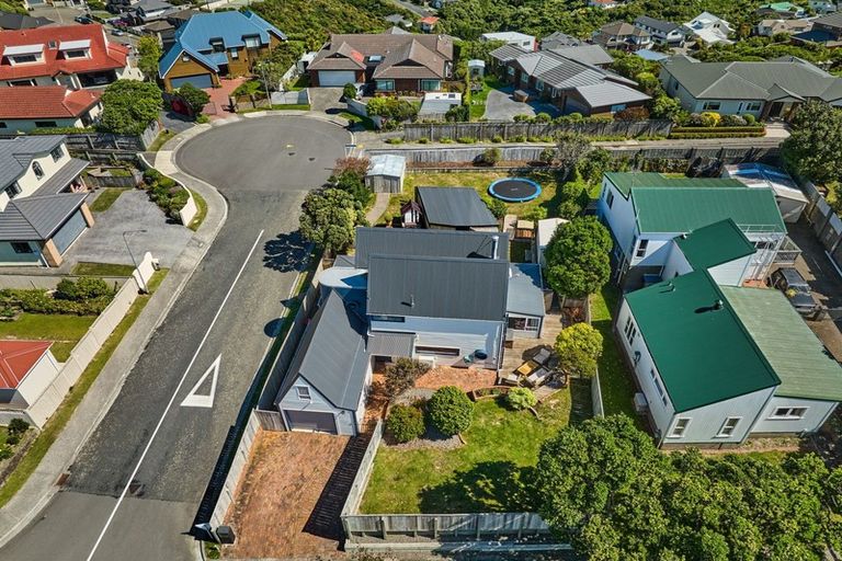 Photo of property in 74 Cypress Drive, Maungaraki, Lower Hutt, 5010