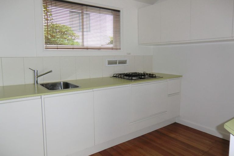 Photo of property in 2/4 Garden Road, Merivale, Christchurch, 8014