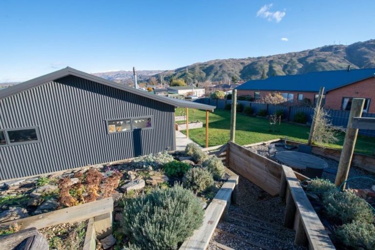 Photo of property in 5 Holdom Place, Clyde, 9330