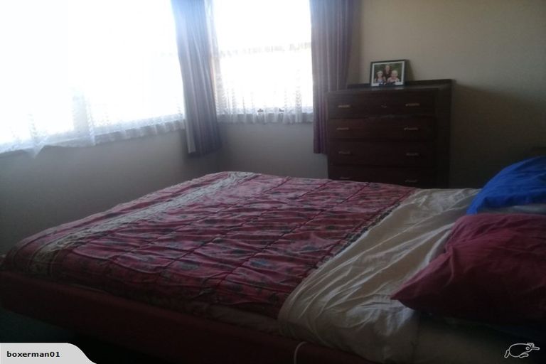 Photo of property in 118 Conway Street, Mayfair, Hastings, 4122