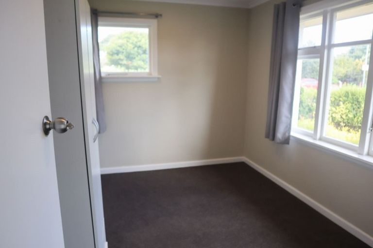 Photo of property in 2 Owens Terrace, Upper Riccarton, Christchurch, 8041