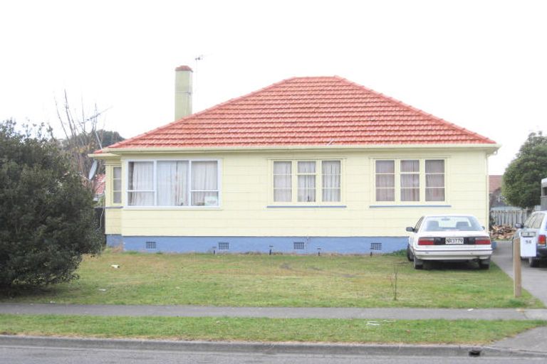 Photo of property in 14 Russell Road, Marewa, Napier, 4110