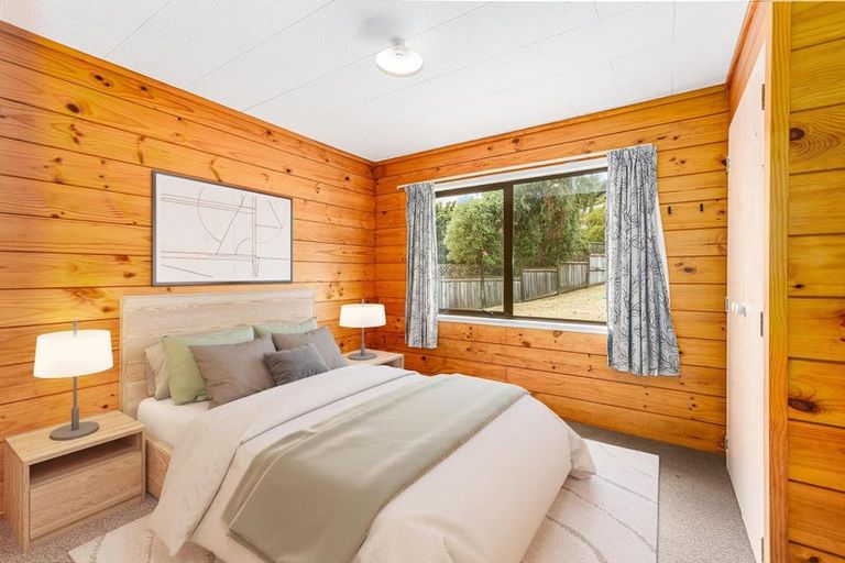 Photo of property in 47 Albatross Close, Whitby, Porirua, 5024