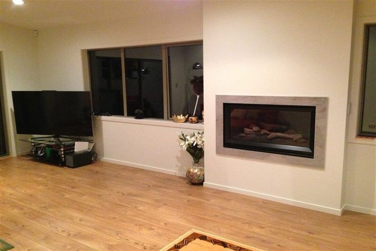 Photo of property in 40a Verran Road, Birkdale, Auckland, 0626