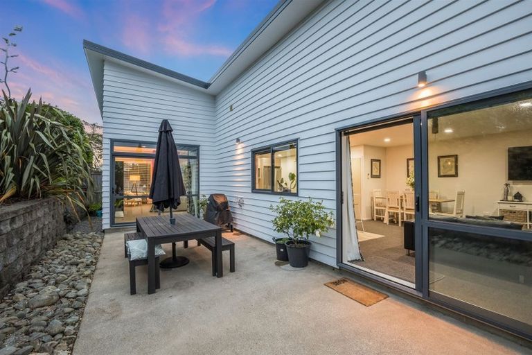 Photo of property in 119 Te Puia Drive, Aotea, Porirua, 5024