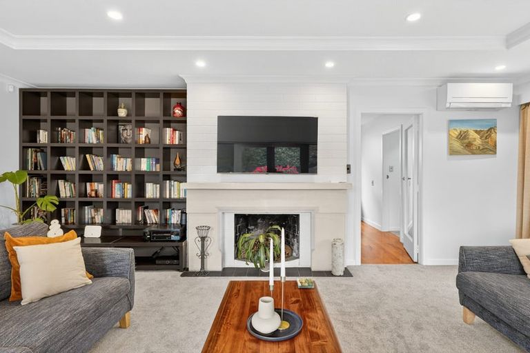 Photo of property in 194 Racecourse Road, Sockburn, Christchurch, 8042