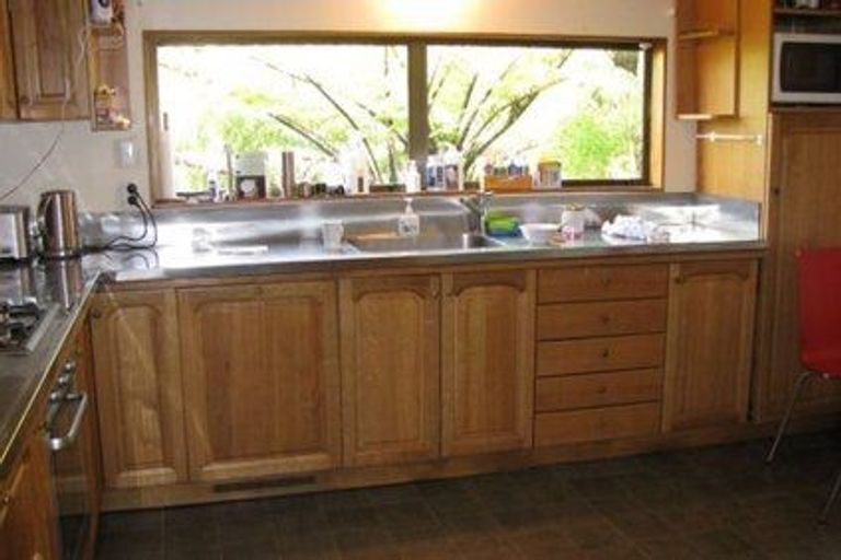 Photo of property in 8 Swadel Way, Karori, Wellington, 6012