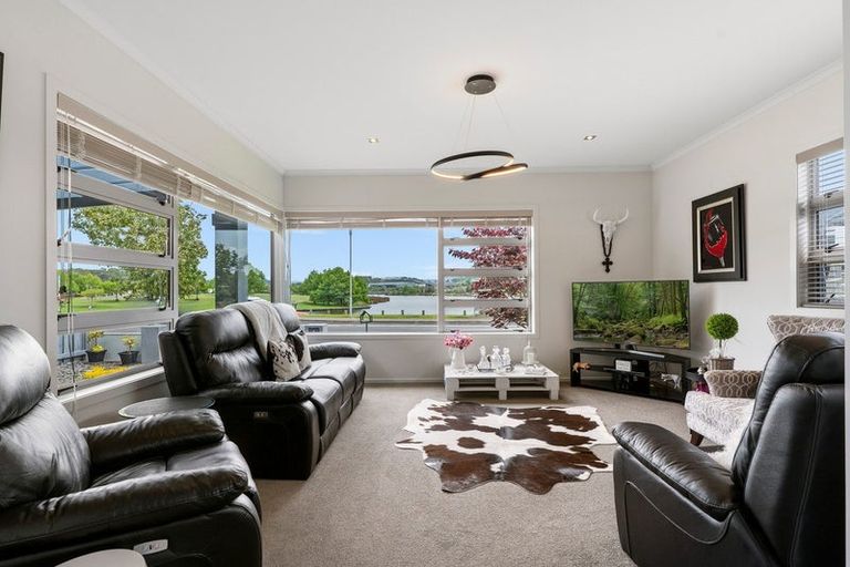 Photo of property in 21 Lakeview Quay, Pyes Pa, Tauranga, 3112