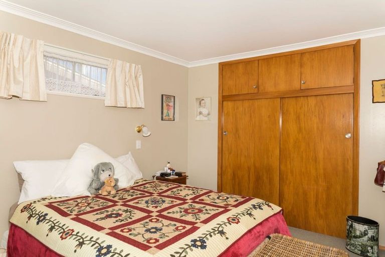 Photo of property in 30 Guy Street, Dannevirke, 4930