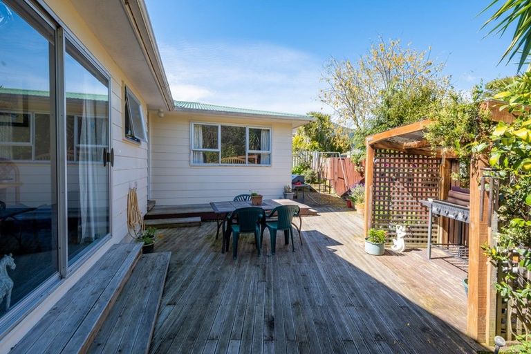 Photo of property in 6 The Anchorage, Waikawa, Picton, 7220