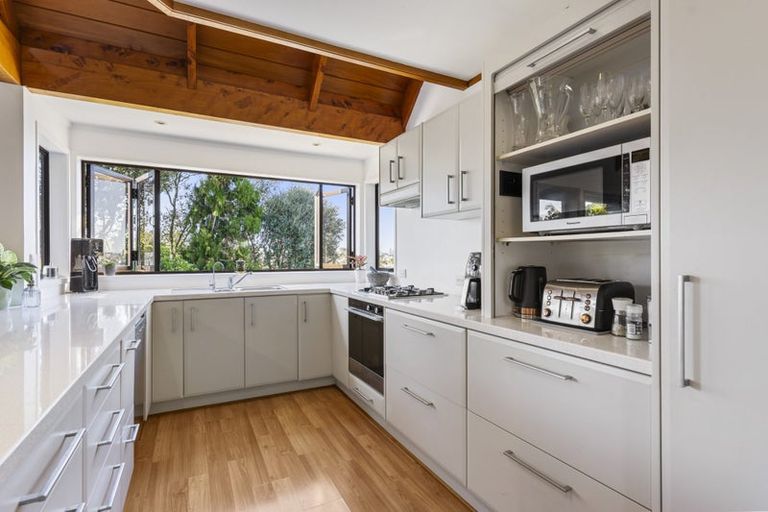 Photo of property in 7 Inkster Street, Birkenhead, Auckland, 0626