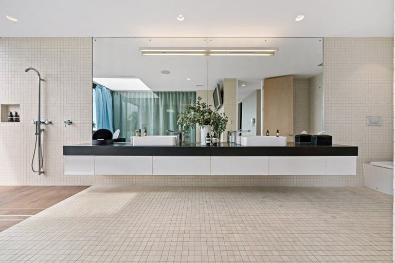 Photo of property in 5 Fenton Circus, Orakei, Auckland, 1071