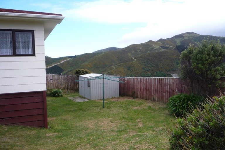 Photo of property in 73 Frobisher Street, Island Bay, Wellington, 6023