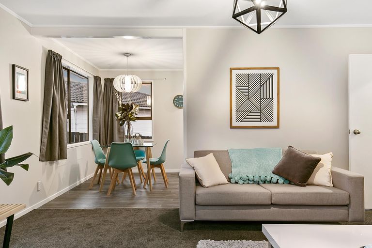 Photo of property in 7 Holborn Place, Papatoetoe, Auckland, 2025