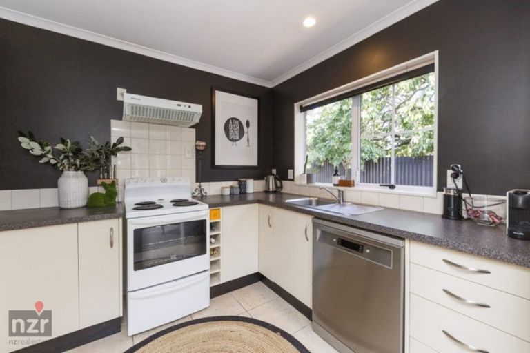 Photo of property in 29 Keeling Street, West End, Palmerston North, 4412