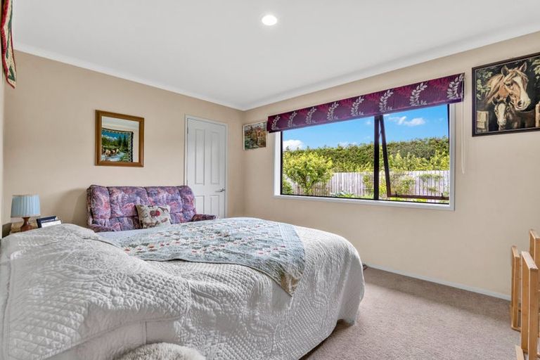 Photo of property in 325a Awai Road, Tarurutangi, New Plymouth, 4372