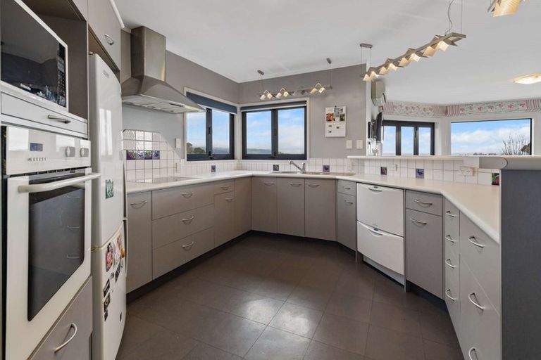 Photo of property in 12 Hulme Place, Owhata, Rotorua, 3010