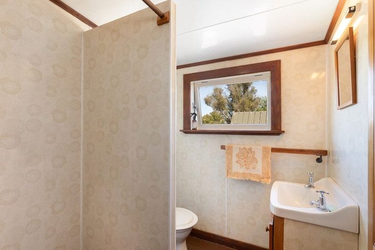 Photo of property in 16 School Road, Lower Moutere, Upper Moutere, 7175