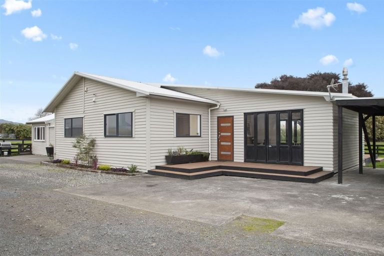 Photo of property in 261 Otaua Road, Otaua, Waiuku, 2682