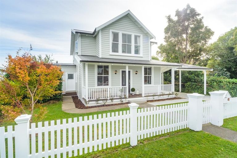 Photo of property in 41 Hammond Street, Bulls, 4818