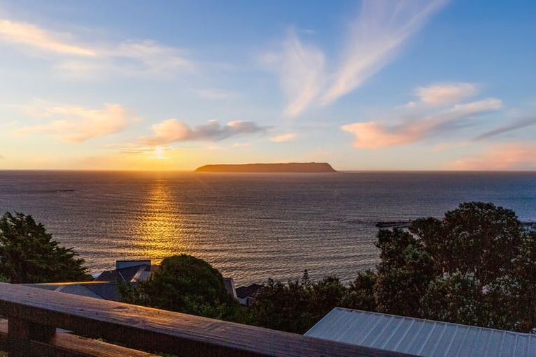 Photo of property in 120a Motuhara Road, Plimmerton, Porirua, 5026