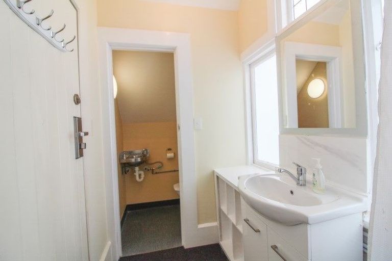 Photo of property in 526 George Street, North Dunedin, Dunedin, 9016