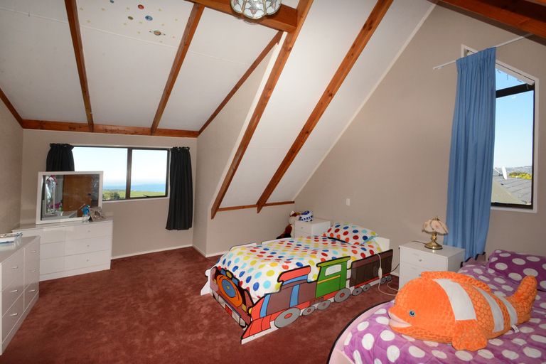 Photo of property in 326 Highcliff Road, Highcliff, Dunedin, 9013