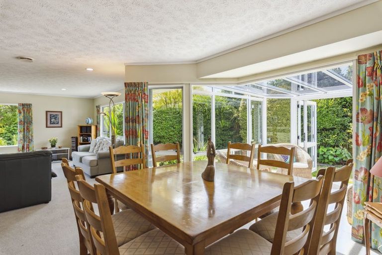 Photo of property in 13 Runanga Grove, Waikanae, 5036