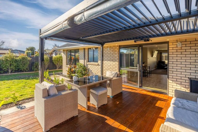 Photo of property in 102 Bridge Street, New Brighton, Christchurch, 8061